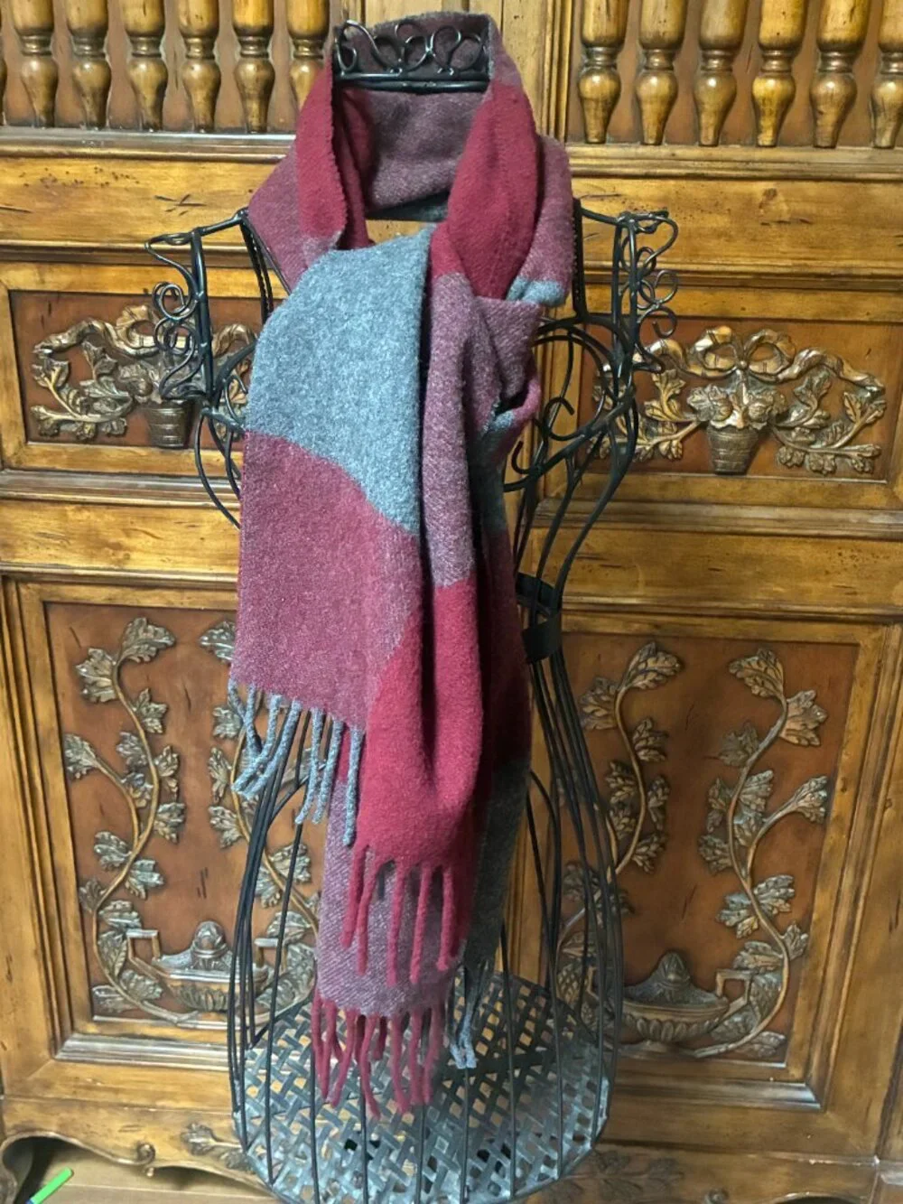 100% LAMBSWOOL Red Gray Checkered Plaid Scarf, Tasseled, Made in Italy Unisex...